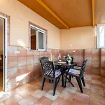 Ferienhaus Malagasuite El Palo House *